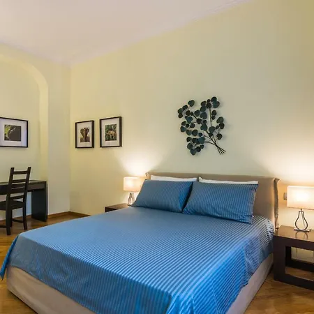 Hemeras Boutique Homes - Duomo Cathedral Design Flat * Milan