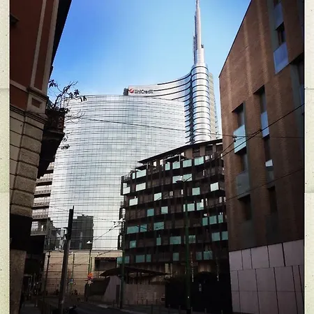 アパート 108 Eclectic Loft Near Corso ミラノ