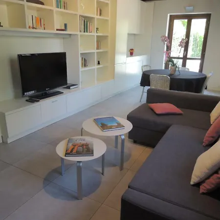 Apartment Rossi 9 Milan