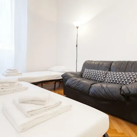 Urban Art Апартаменты