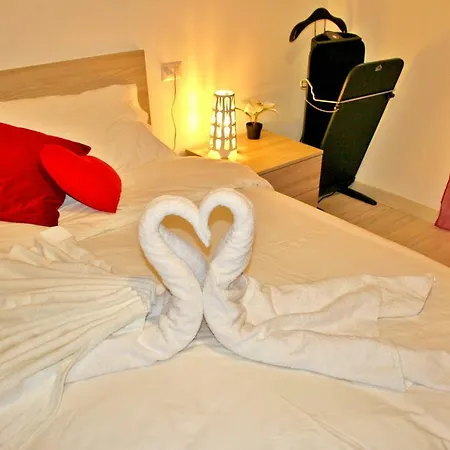 The Pearl - Of The Spots In * Milano