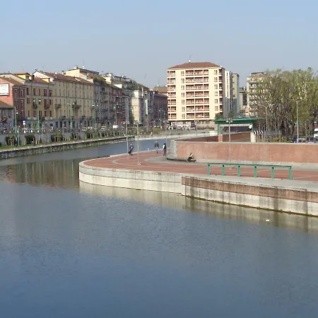 Olona Place 3 Apartman