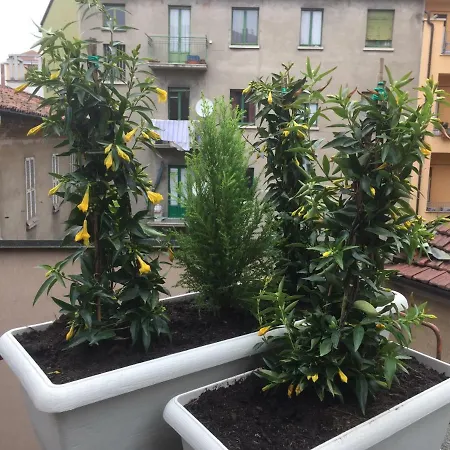 Corso Genova Con Terrazza Apartament Mediolan