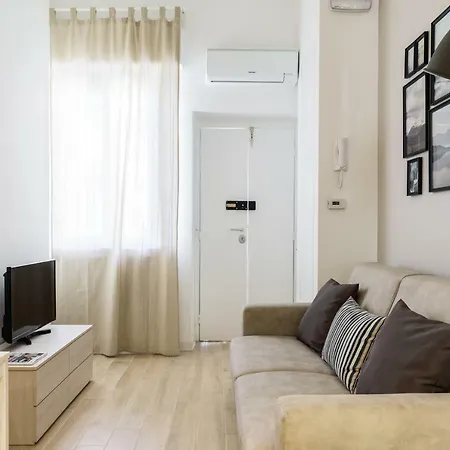 Fan House 22 San Siro 2 Wi-fi Netflix * Милан