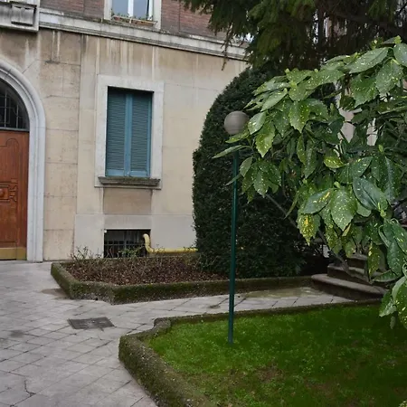 空气公寓- 纳维吉利达尔瑟纳 *