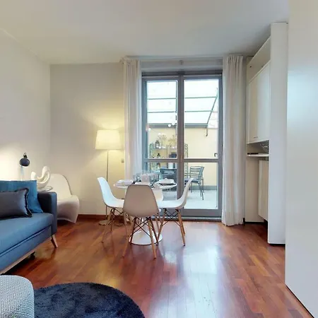 Apartment Design Near Duomo Square