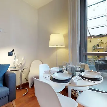 Apartment Design Near Duomo Square *