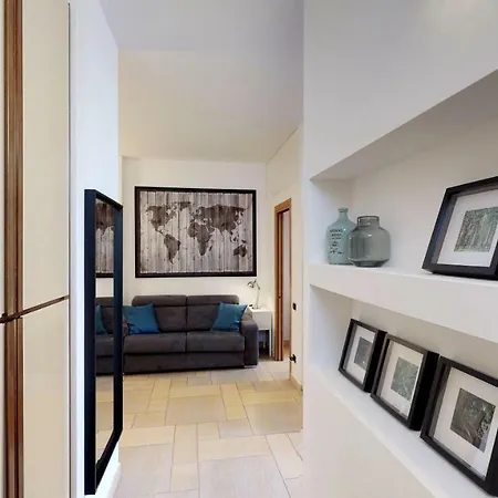 Apartment With Private Garden Near San Siro Stadium *