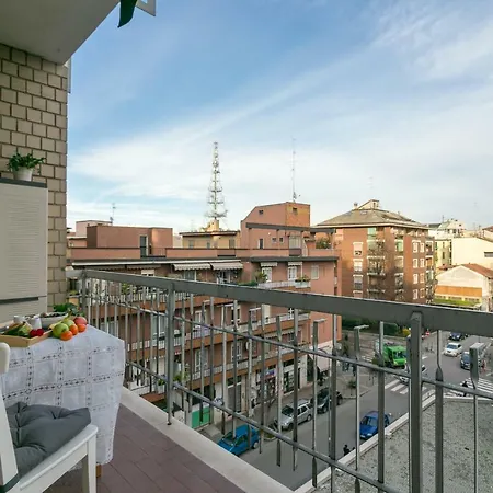 Violet - Loreto * Milano