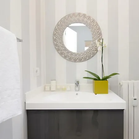 Be San Babila Apartamento *
