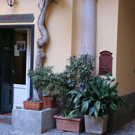 Apartment Naviglio Grande Milan