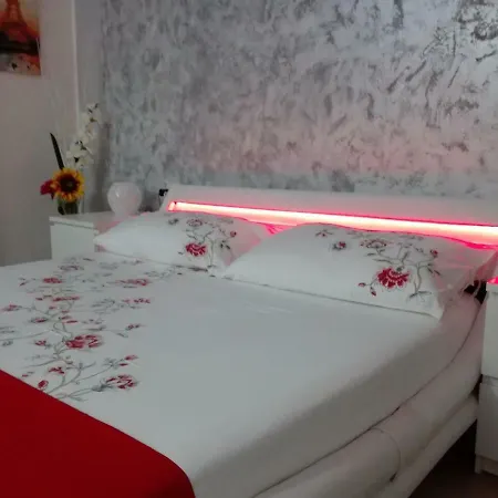 Mecenate Cozy Flat *