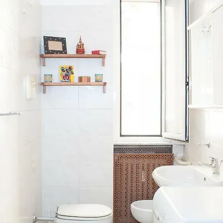 Apartman Cozy And Comfy 1 Bedroom Apt - Citta Studi Milánó