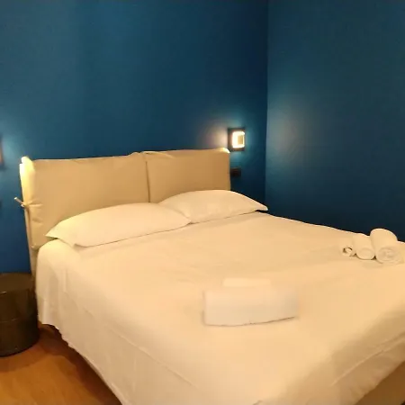 Apartamento Blue Design In Casa Epoca Isola Garibaldi