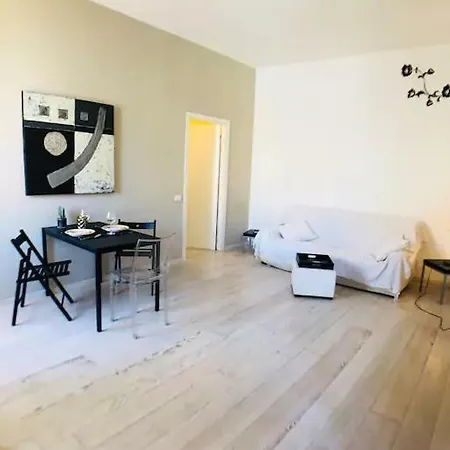Milano Apartment * Milano