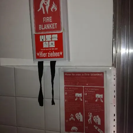 Luminous Stylish Quiet 150m2, Tre Torri 아파트 밀라노