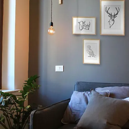 Fashion District Apartment *