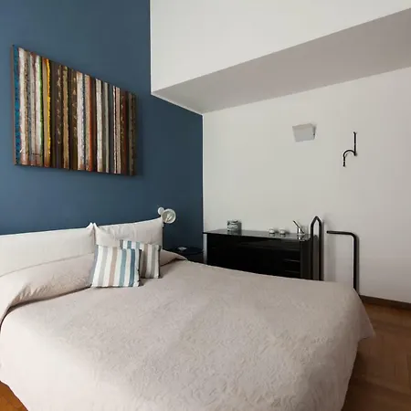 Fancy Blue Duomo Duplex Lägenhet *