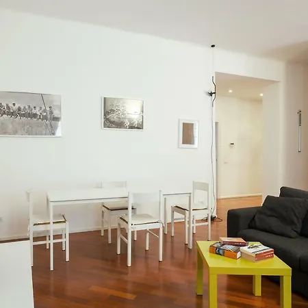 Apartment 58 Via Andrea Maria Ampere Milan