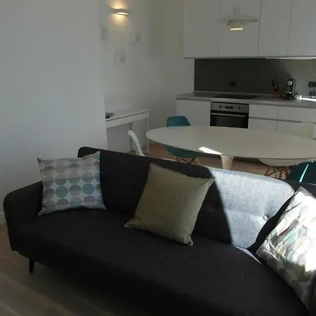 Apartment Design In Casa Epoca Isola Garibaldi Milan