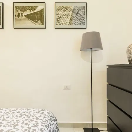 Casa Tibaldi - Bocconi Apartment
