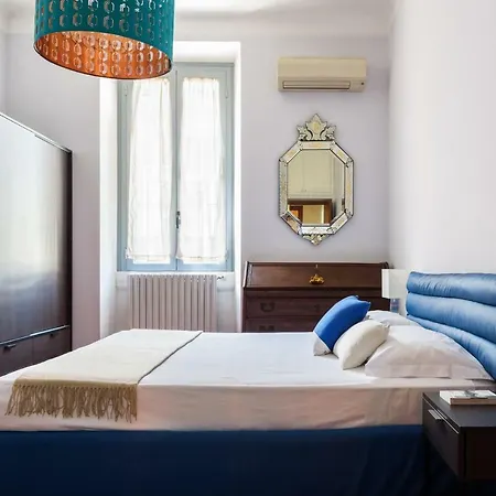Homeathotel - Eustachi Apt Milan