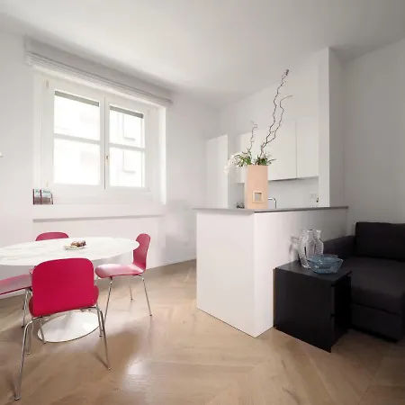 Turati 3 Апартаменты