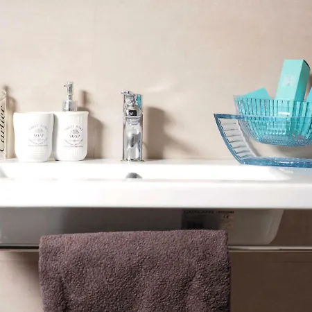 Апартаменты Turati 3