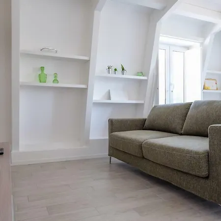 The Best Rent - Bright Attic In Διαμέρισμα