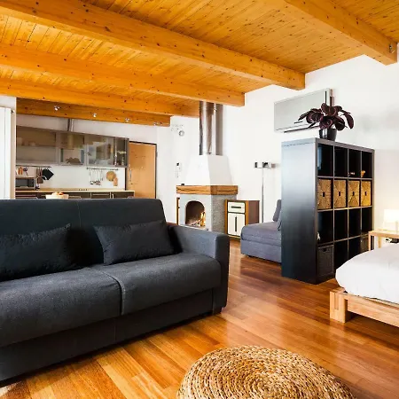 Romantic Flat Milan