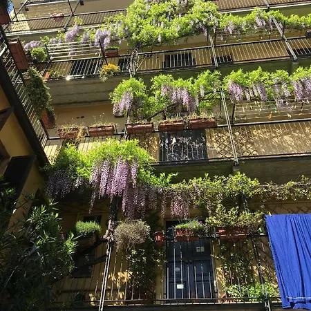 Charming On The Darsena Navigli - Pulizia Eccezionale Milaan