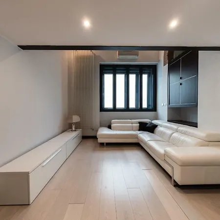 Apartment Luxury - Porta Venezia Milan