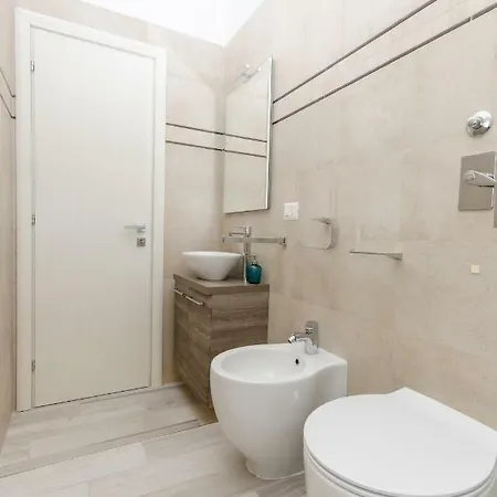 Apartment Modern And Cozy Close To The Citycenter Mailand