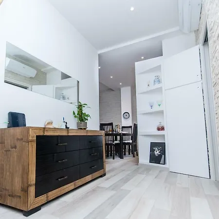 Modern And Cozy Close To The Citycenter