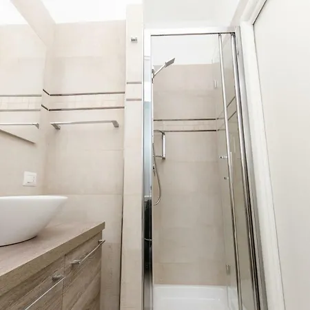 Modern And Cozy Close To The Citycenter Mailand