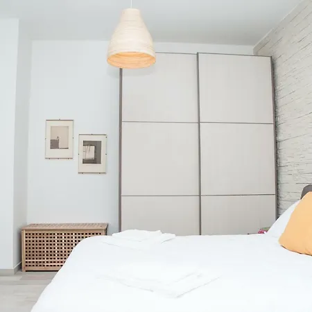 Modern And Cozy Close To The Citycenter Apartment Mailand