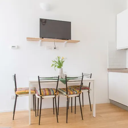 Modern And In Porta Romana