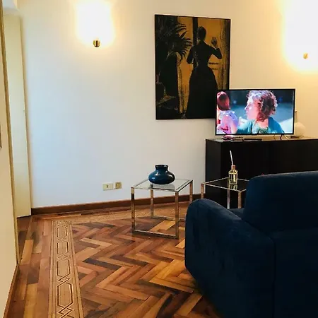 Comecasa Duomo - San Babila Lovely Apartmán Milán