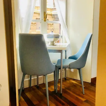 Comecasa Duomo - San Babila Lovely Милан