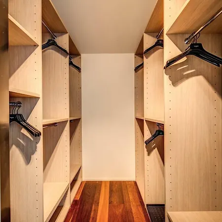 Luxurious In * Milan