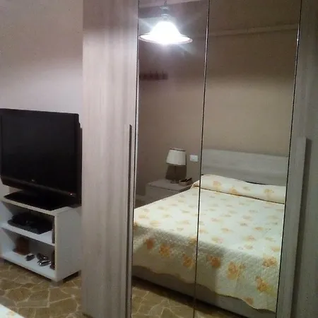Palmanova Vicino Metropolitana Appartement *
