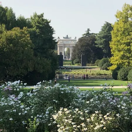 Joy House -central Near Metro Arco Della Pace Brera-entire Perfect For Work & Play, Nightlife With Ac & Fast Wifi Welcome To The Cool Joy House! Appartamento
