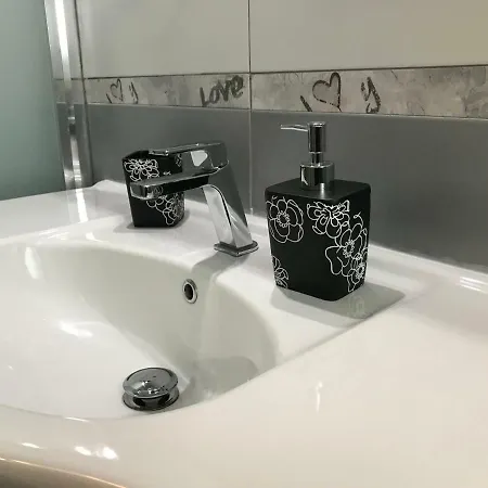 Apartamento Accogliente Bilocale Milán