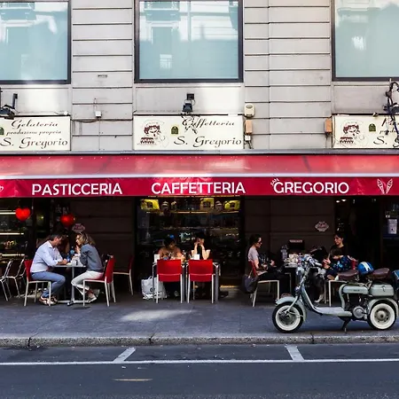 Milan Style Apartment - City Center ميلان