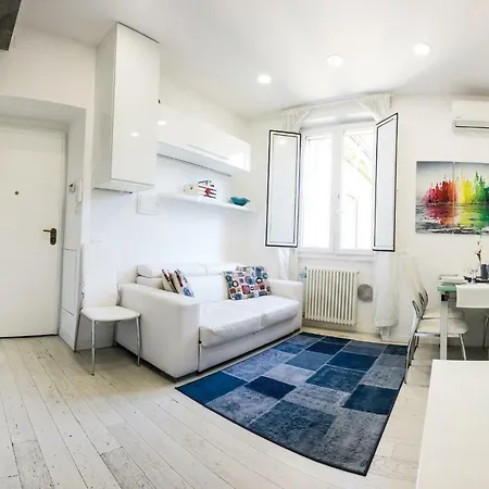 Apartamento Milan Style Apartment - City Center