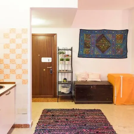 Apartment Isola Lagosta Milan