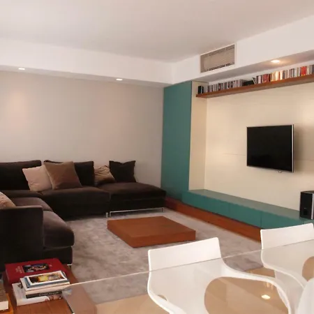 Casa Giulia * ميلان