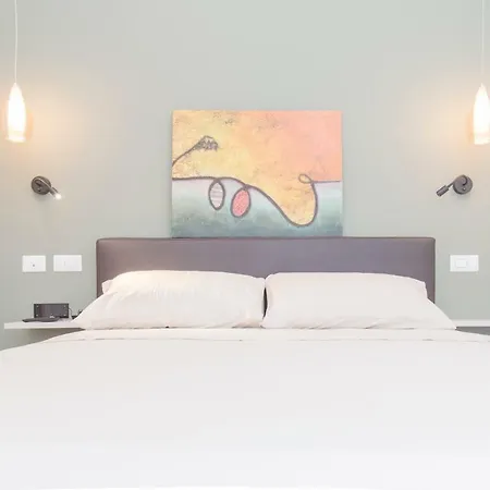 Brand New In Porta Romana Apartment *
