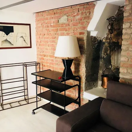 Ugo Bassi - Loft Isola Milán