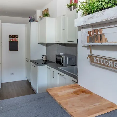 Homey Apartment *